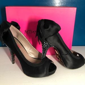Betsey Johnson Black Satin Rhinestone Bow Heels